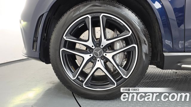 Mercedes-Benz GLE-Class W167 AMG GLE53 4MATIC+ - фото 4