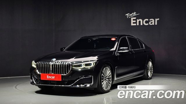 BMW 7-Series G11 740Li xDrive Design Pure Excellence - фото 0