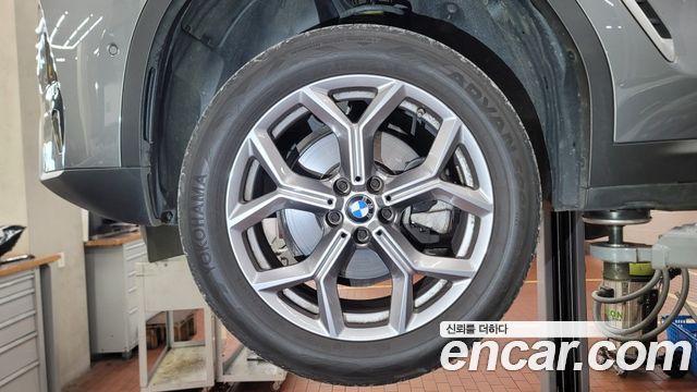 BMW X3 G01 xDrive 20i Luxury - фото 2