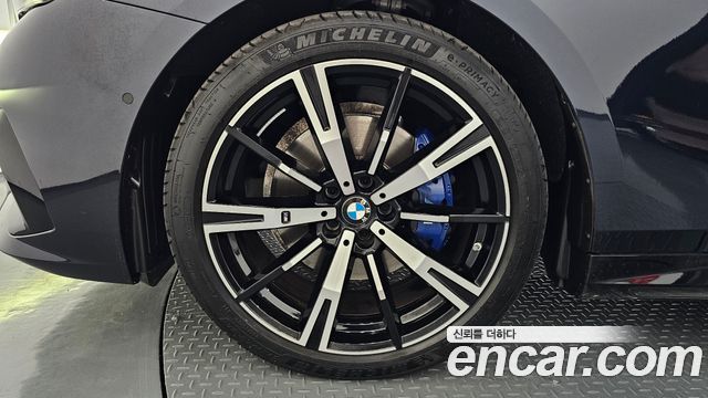 BMW 5-Series G60 530i xDrive M Sport - фото 4