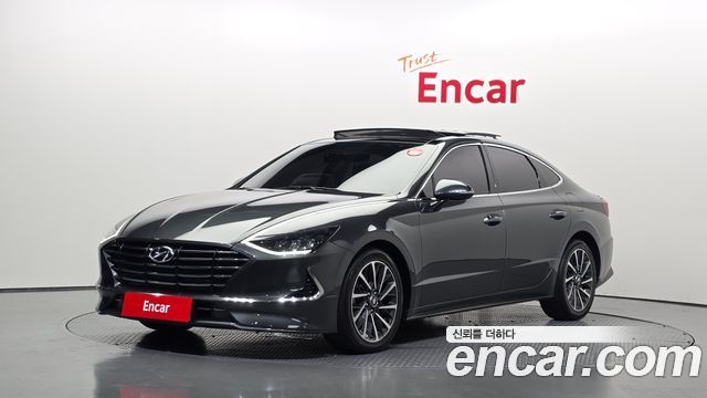 Hyundai Sonata DN8 2.0 Premium Family - фото 0