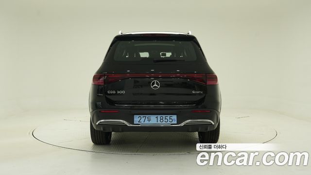 Mercedes-Benz EQB X243 EQB300 4MATIC AMG Line - фото 3