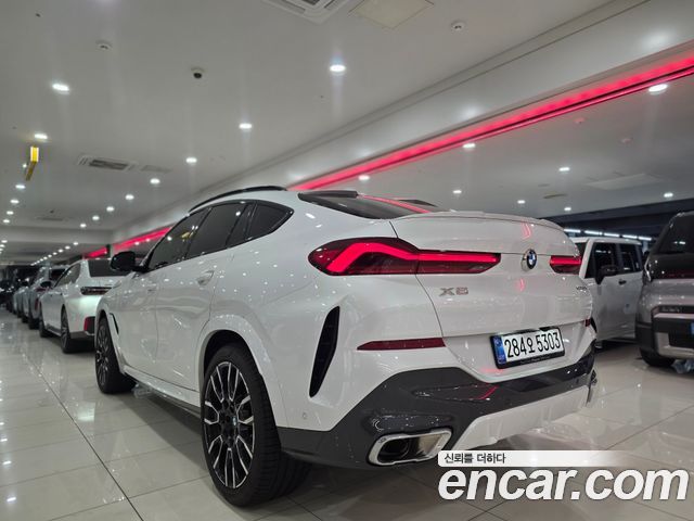 BMW X6 G06 xDrive40i M Sport - фото 3