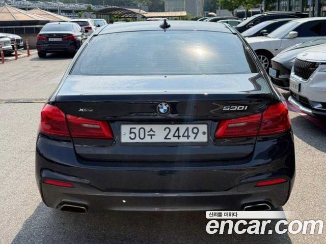 BMW 5-Series G30 530i xDrive M Sport Package - фото 2