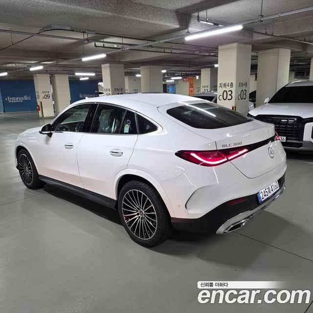 Mercedes-Benz GLC-Class X254 GLC300 4MATIC Coupe - фото 1