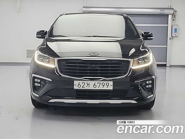 Kia Carnival Новый Gasoline 9-Seater Noblesse Special - фото 1