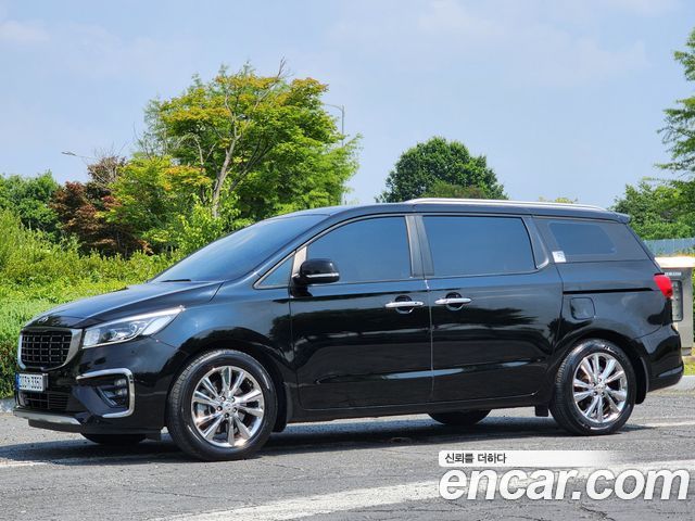 Kia Carnival Новый 9-Seater Luxury - фото 3