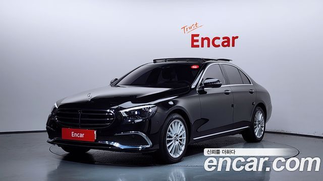 Mercedes-Benz E-Class W213 E250 Exclusive - фото 0