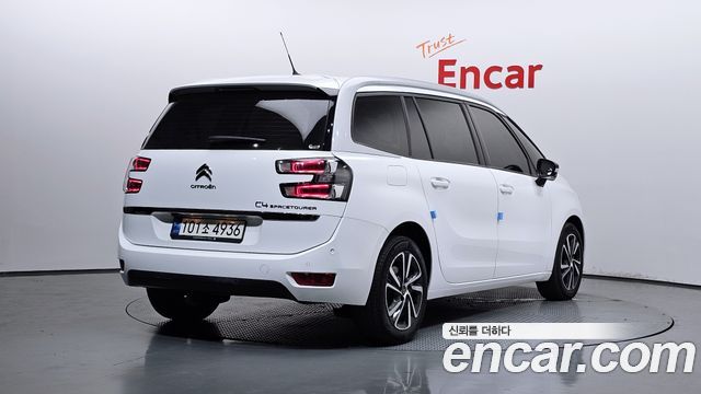 Citroen-DS C4 SpaceTourer 1.5 BlueHDi Shine Pack - фото 1