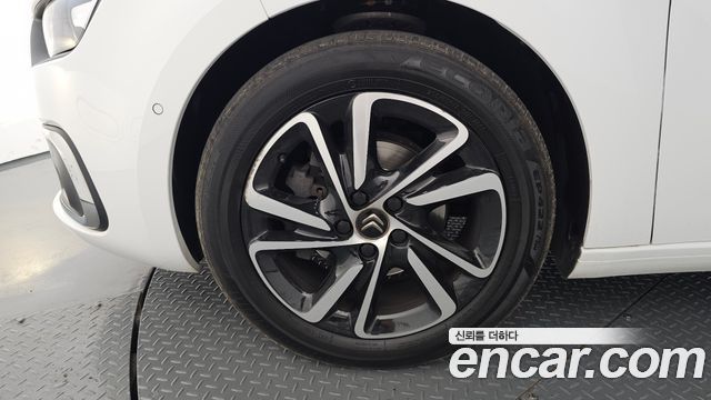 Citroen-DS C4 SpaceTourer 1.5 BlueHDi Shine Pack - фото 4