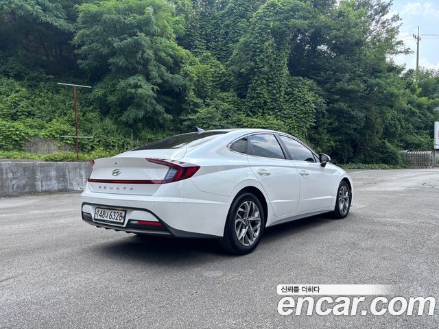 Hyundai Sonata DN8 2.0 Premium - фото 1