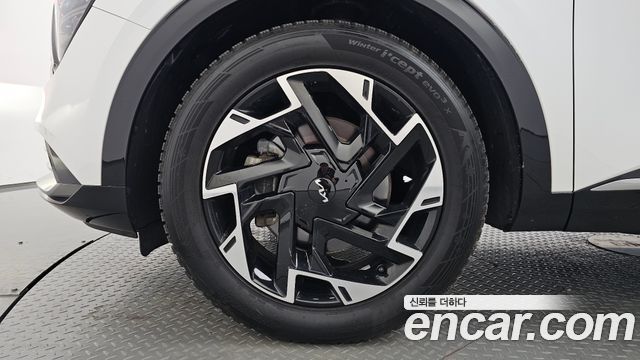 Kia Sportage 5-го поколения Gasoline 1.6 Turbo 4WD Signature - фото 4
