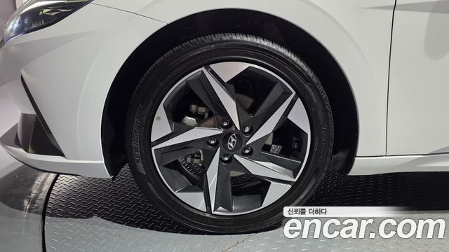 Hyundai Avante CN7 1.6 Inspiration - фото 4