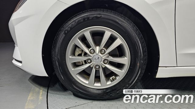 Hyundai Avante Новый AD 1.6 Smart - фото 4