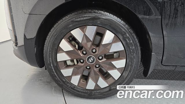 Hyundai Staria 4WD Lounge 9-Seater Inspiration - фото 4