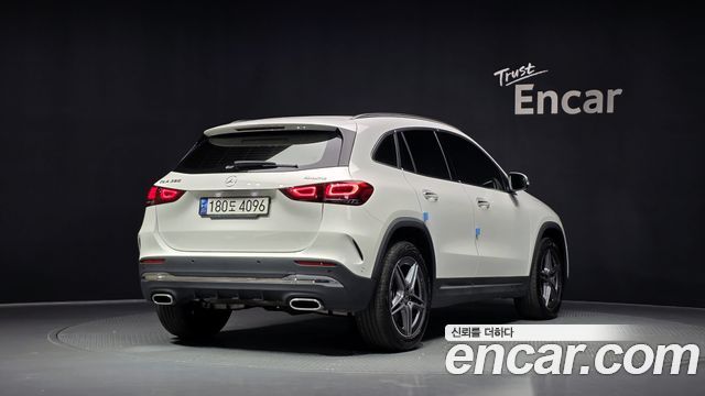 Mercedes-Benz GLA-Class H247 GLA250 4MATIC - фото 1