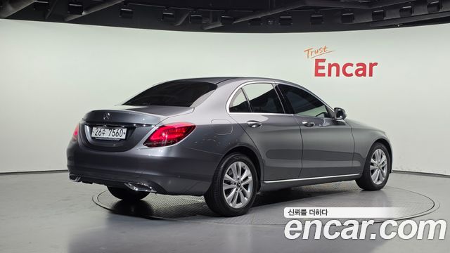Mercedes-Benz C-Class W205 C220 d Avantgarde - фото 1