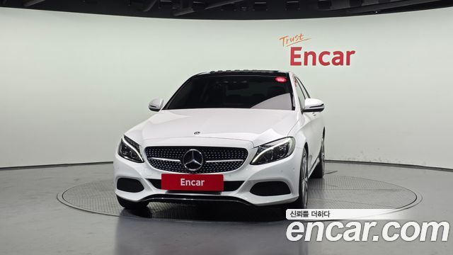 Mercedes-Benz C-Class W205 C220 d Avantgarde - фото 2