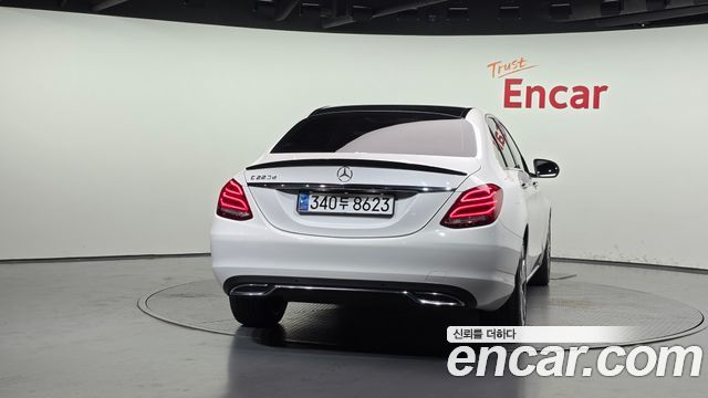 Mercedes-Benz C-Class W205 C220 d Avantgarde - фото 3