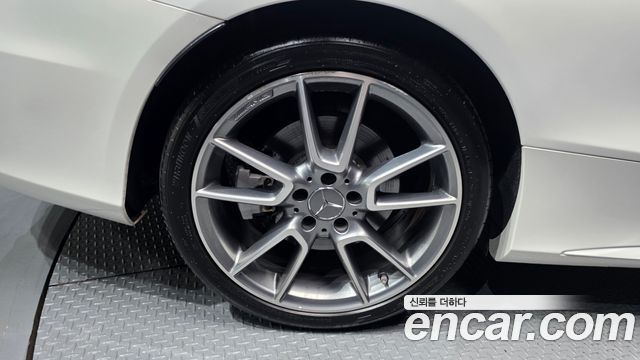 Mercedes-Benz C-Class W205 C43 AMG 4MATIC Cabrioiet - фото 4