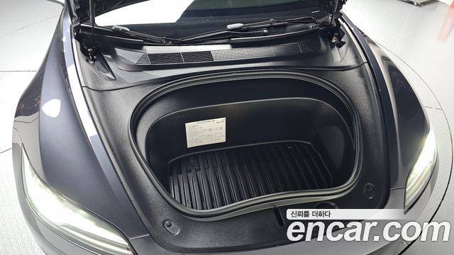 Tesla Model 3 RWD - фото 4