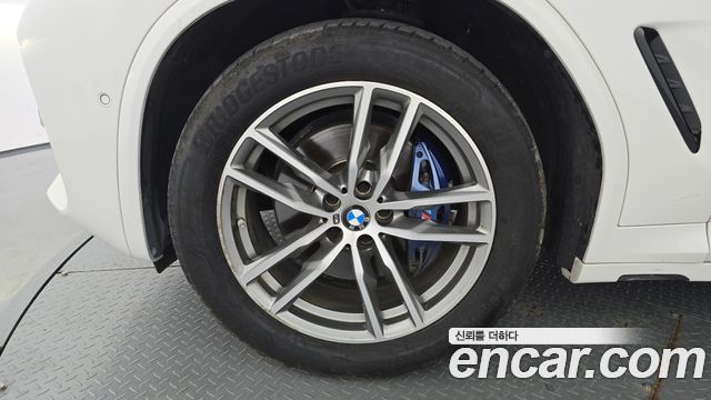 BMW X3 G01 xDrive 20d M Sport - фото 4
