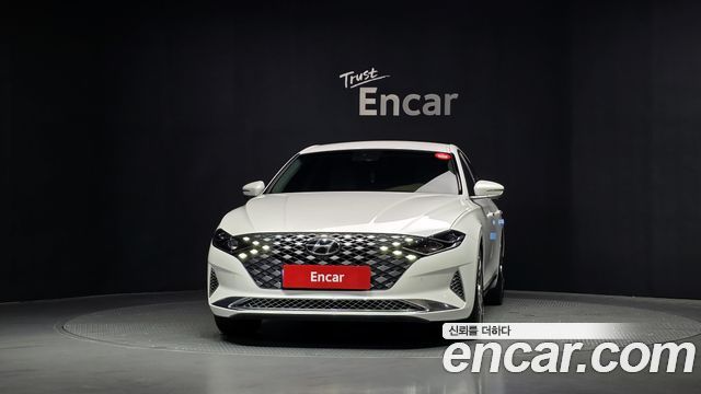 Hyundai Grandeur Новый IG 2.5 Calligraphy - фото 2