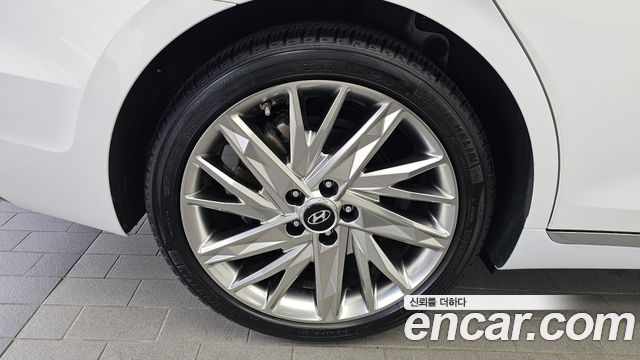 Hyundai Grandeur Новый IG 2.5 Calligraphy - фото 4
