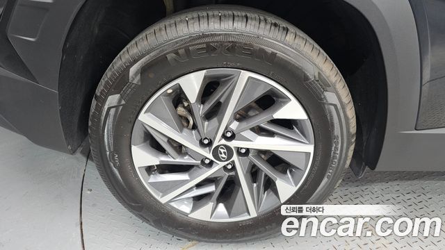 Hyundai Tucson NX4 Diesel 2.0 2WD Premium - фото 4