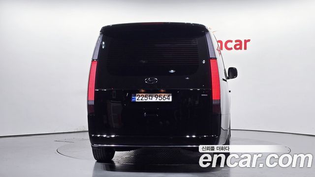 Hyundai Staria 4WD Lounge 9-Seater Inspiration - фото 3