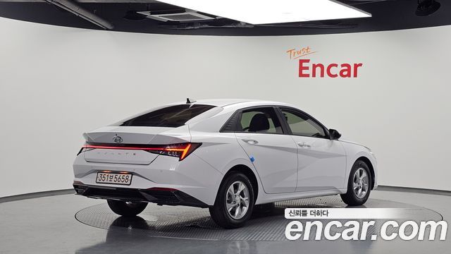 Hyundai Avante CN7 1.6 Smart - фото 1