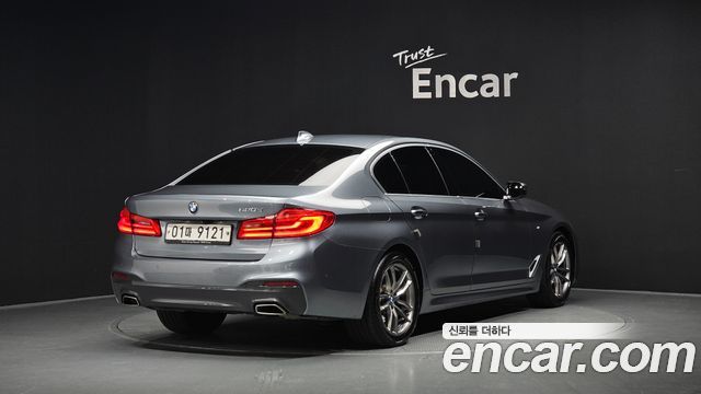 BMW 5-Series G30 520d M Sport Package Plus - фото 0