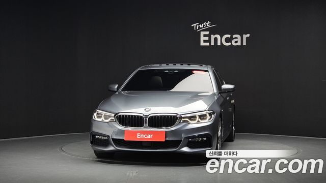BMW 5-Series G30 520d M Sport Package Plus - фото 1