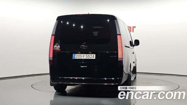 Hyundai Staria Lounge 7-Seater Inspiration - фото 2