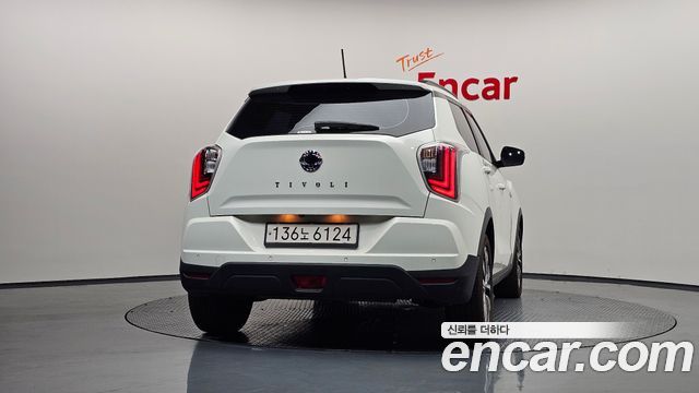 SsangYong Tivoli Gasoline 1.5 2WD V3 Special - фото 3