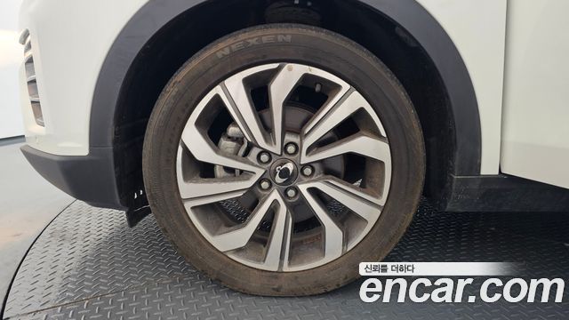 SsangYong Tivoli Gasoline 1.5 2WD V3 Special - фото 4