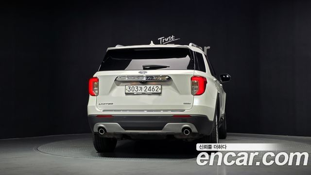 Ford Explorer 6-го поколения 2.3 LimIted 4WD - фото 3