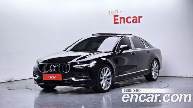 Volvo S90 T8 AWD Excellence - фото 0