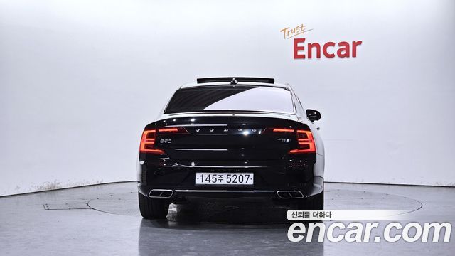 Volvo S90 T8 AWD Excellence - фото 3