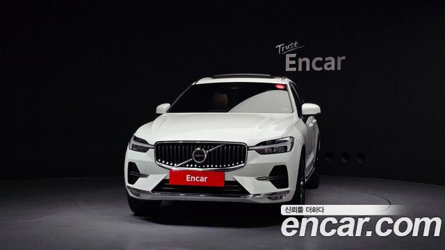 Volvo XC60 2-го поколения B5 Ultra Bright - фото 2