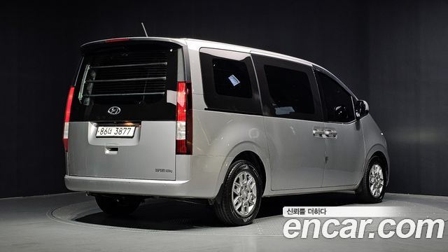 Hyundai Staria Cargo 3-Seater Modern - фото 1