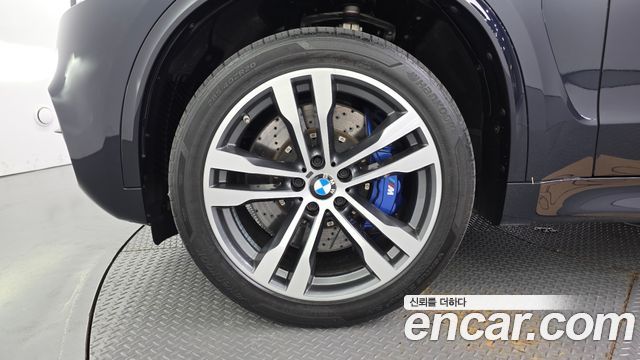 BMW X5 F15 xDrive M50d - фото 4