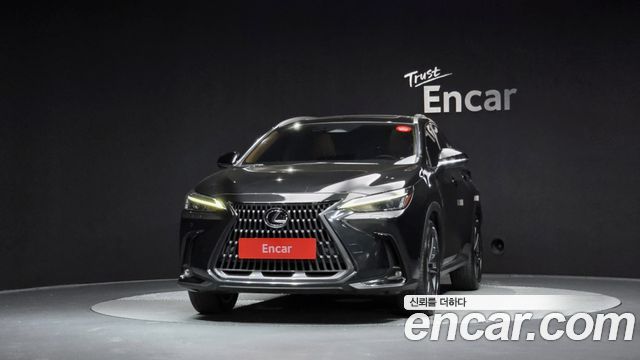 Lexus NX 2-го поколения Premium - фото 2