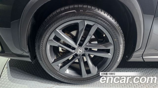 Lexus NX 2-го поколения Premium - фото 4