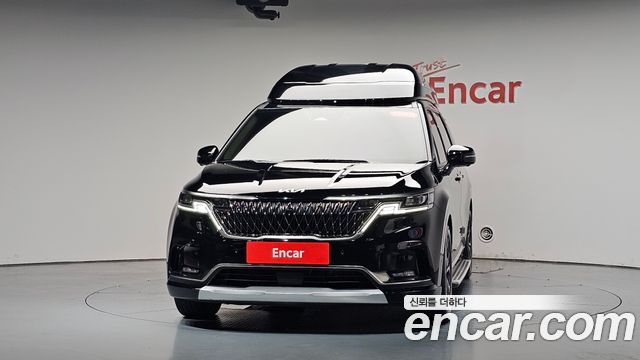 Kia Carnival 4-го поколения 9-Seater Hi-Limousine Signature - фото 1
