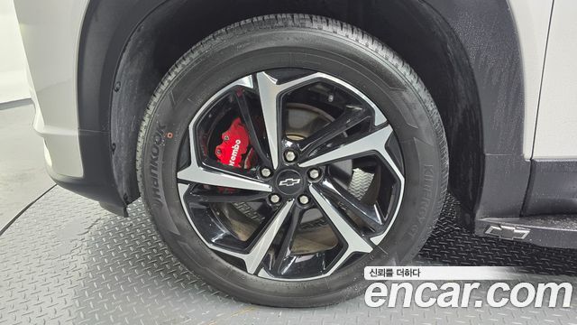 Chevrolet (GM Daewoo) Trailblazer 1.3 Turbo 2WD RS - фото 3
