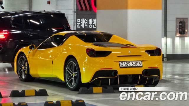Ferrari 488 3.9 - фото 1