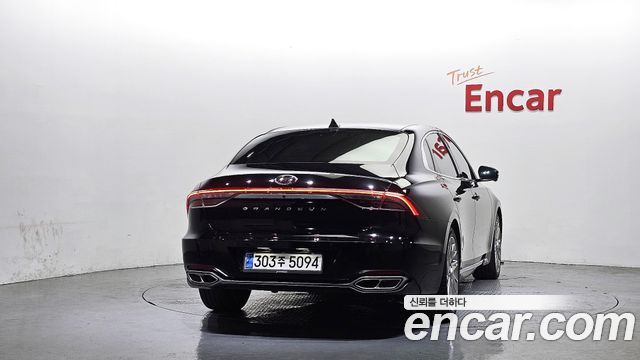 Hyundai Grandeur Новый IG 2.5 Calligraphy - фото 3