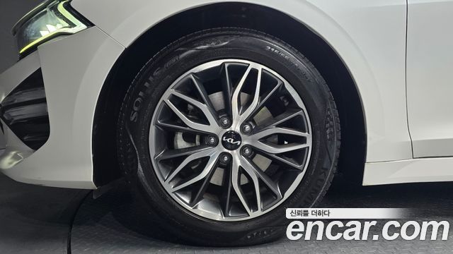 Kia K5 3-го поколения 2.0 Noblesse - фото 4