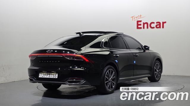 Hyundai Grandeur Новый IG 2.5 Le Blanc - фото 1